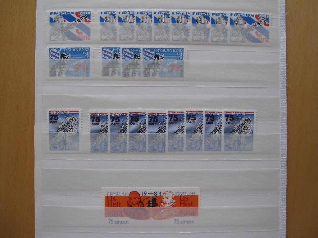 Kleine verzameling Fryslan & Nederland., Verzenden, Postfris