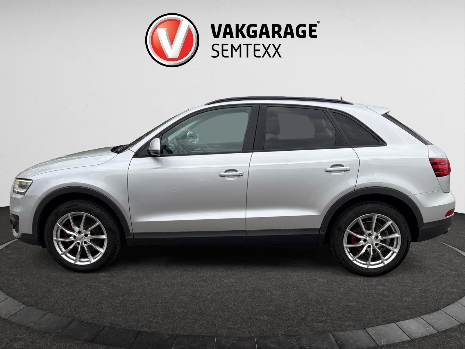 Audi Q3 2.0 TFSI Quattro | Navi | Clima | Electr. Verstelbar, Euro 5, 4 cilinders, 1984 cc, 14 km/l