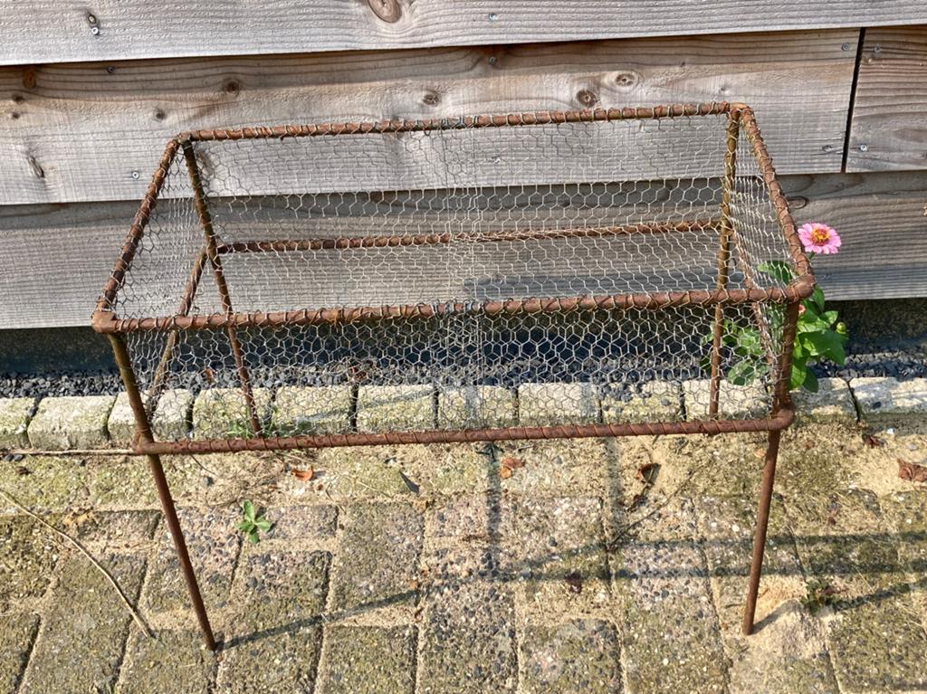 IJzeren plantenstandaard, plantenbak (020824c), Ophalen, Gebruikt, Metaal, Overige vormen