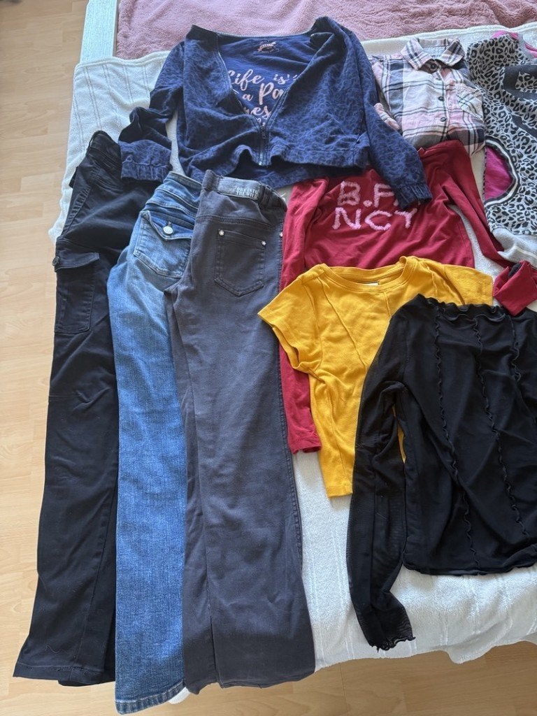 broeken  146- 158, 3 voor 4, euro, Broek, Jongen of Meisje, Ophalen of Verzenden, Zo goed als nieuw