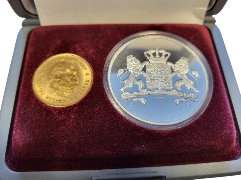 NL gouden tientje 1877 Willem 3 incl. doosje en certificaat, Koning Willem III, Setje, 10 gulden, Goud