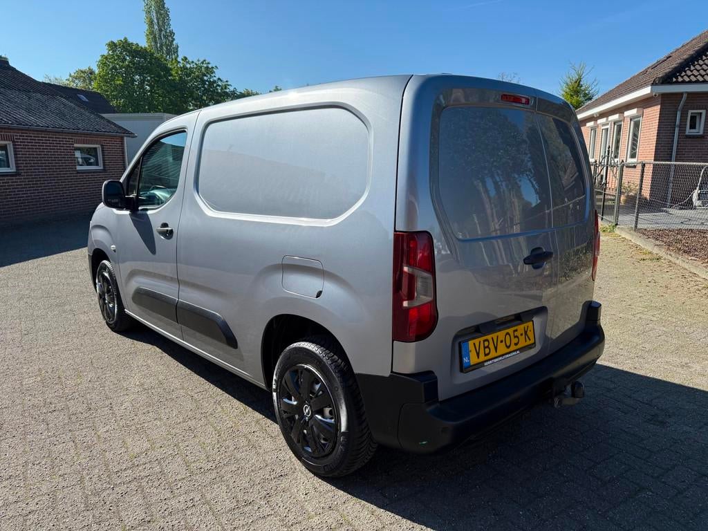 Opel Combo 1.6D L1H1 Navi CarPlay airco cruise optioneel met, Auto's, Bestelauto's, Voorwielaandrijving, Euro 6, 4 cilinders, 23 km/l