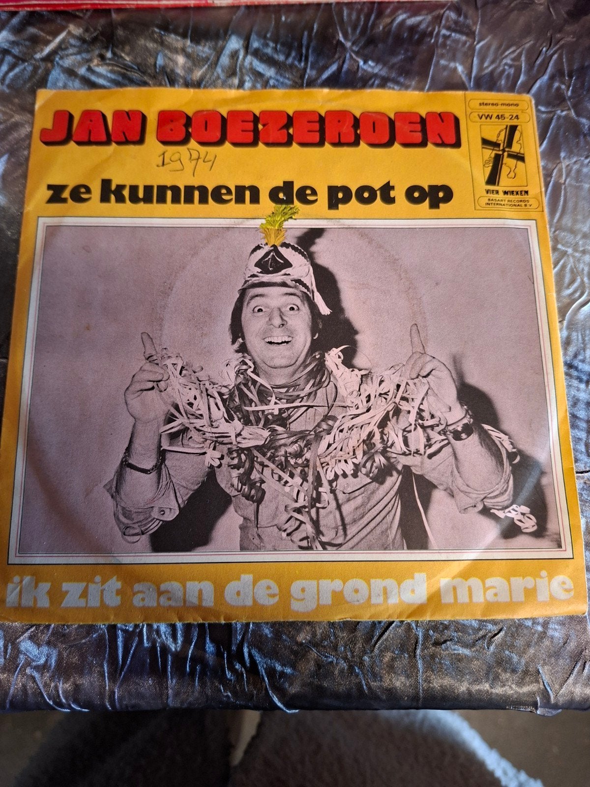 Jan Boezeroen - Ze Kunnen De Pot Op / Ik Zit Aan De Grond, Gebruikt, 7 inch, Ophalen of Verzenden, EP