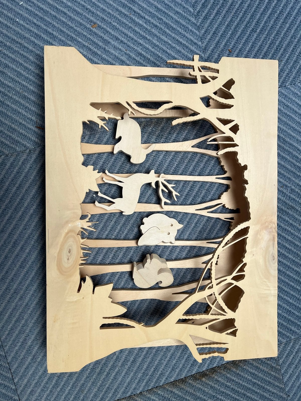 Jaartafel Waldorf - Houten decoratie met dierenfiguren, Ophalen, Handgemaakt, Beige, Zo goed als nieuw