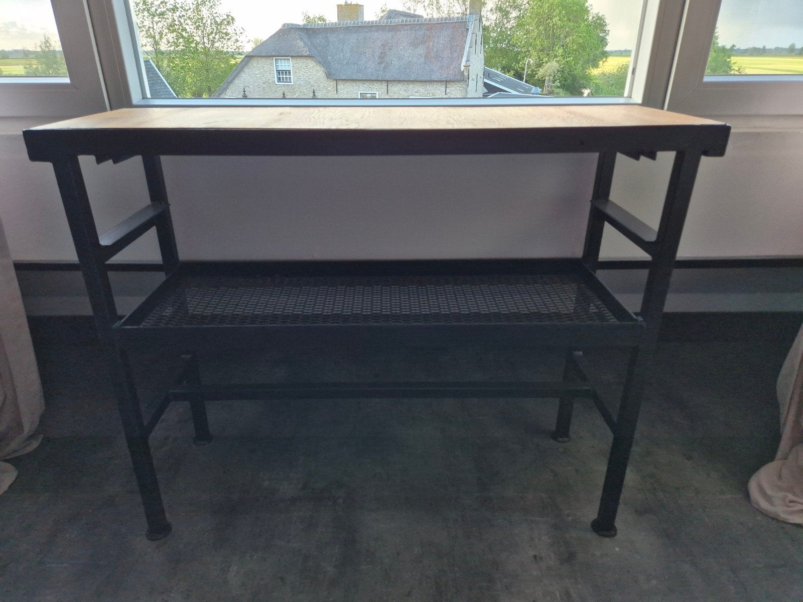 Metalen kastje 113x36cm  en 89 cm hoog., Huis en Inrichting, Kasten | Overige, Ophalen, Gebruikt
