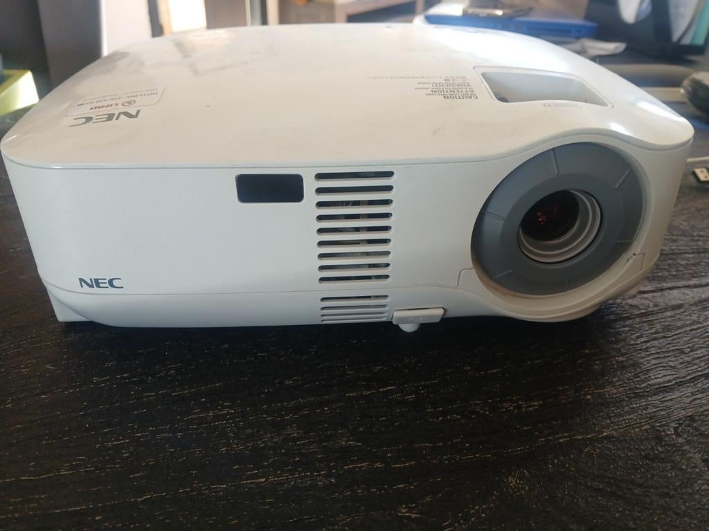 NEC VT590 Projector - Goede staat, Audio, Tv en Foto, Beamers, Overige resoluties, Gebruikt, Overige technologieën, NEC