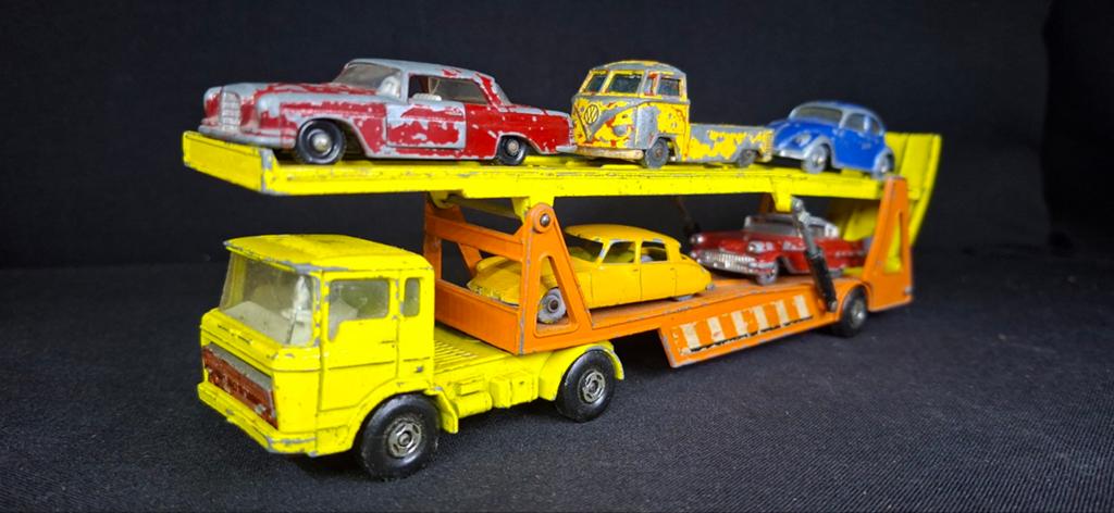 Vintage Matchbox autotransporter met auto's, Ophalen of Verzenden, Gebruikt, Overige typen
