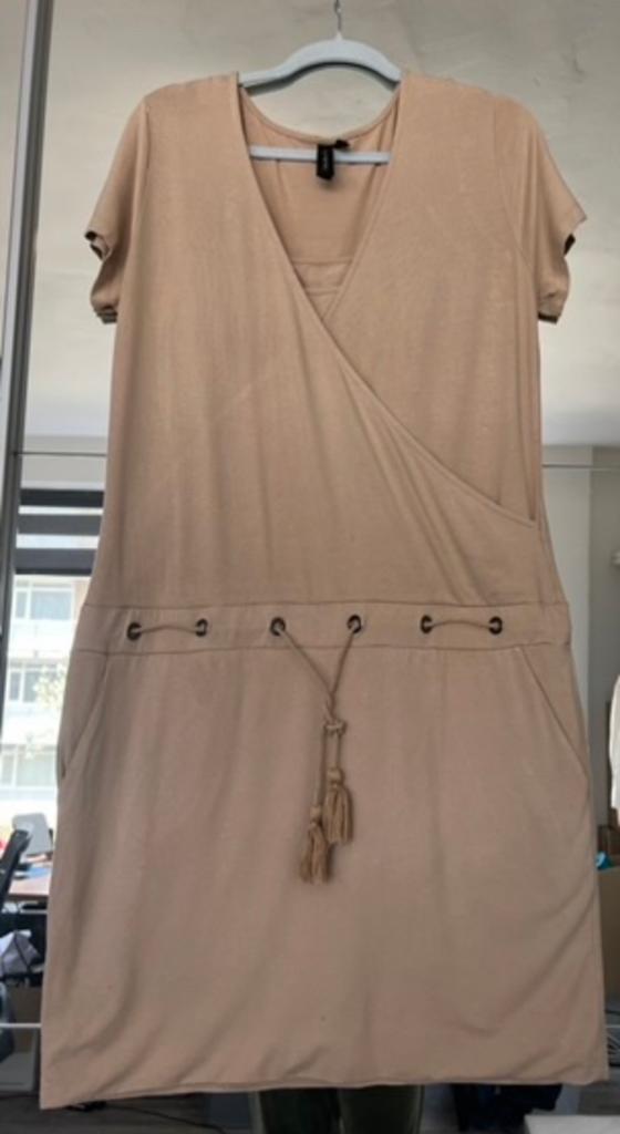 Dolce Vita jurk maat 44 ZGAN, Ophalen of Verzenden, Zo goed als nieuw, Maat 42/44 (L), Beige