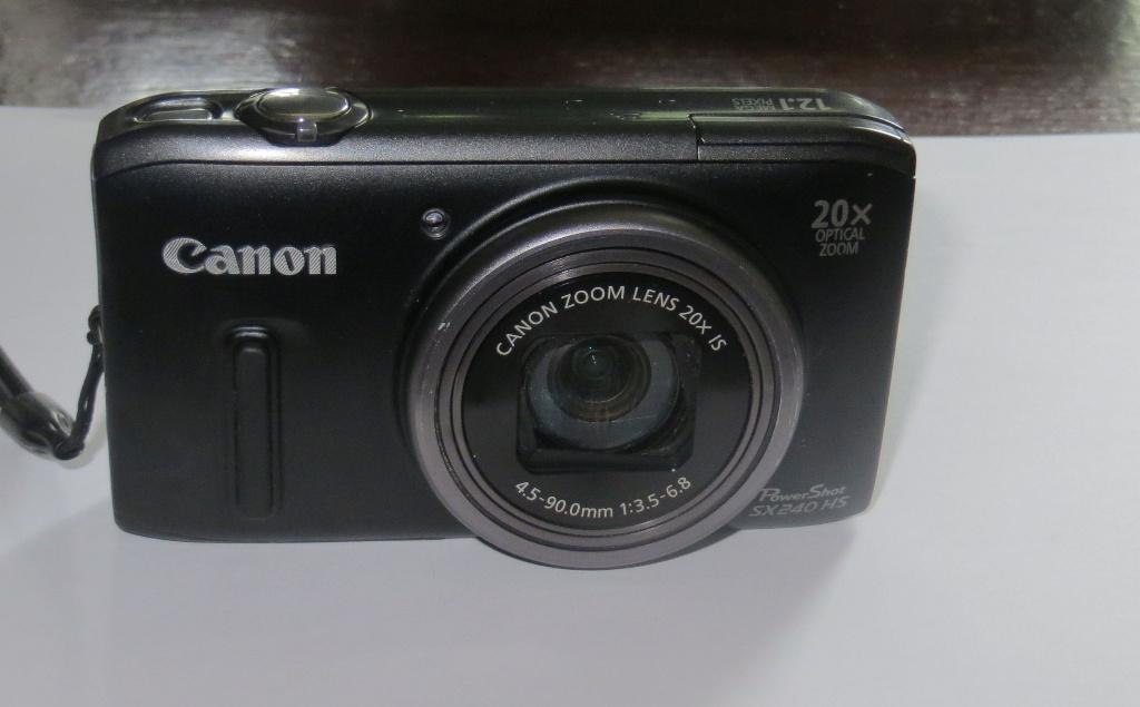 Compact camera Canon SX240 HS, Audio, Tv en Foto, Fotocamera's Digitaal, Gebruikt, 12 Megapixel, Canon, Compact
