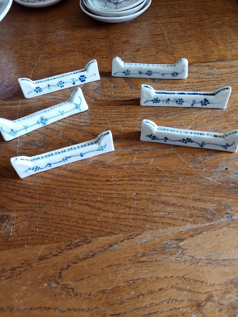 setje van 6 antieke saks motief bestekleggers, Ophalen of Verzenden