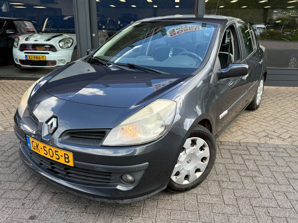 Renault Clio 1.2-16V Rip Curl, Auto's, 535 kg, Gebruikt, 4 cilinders, Zwart