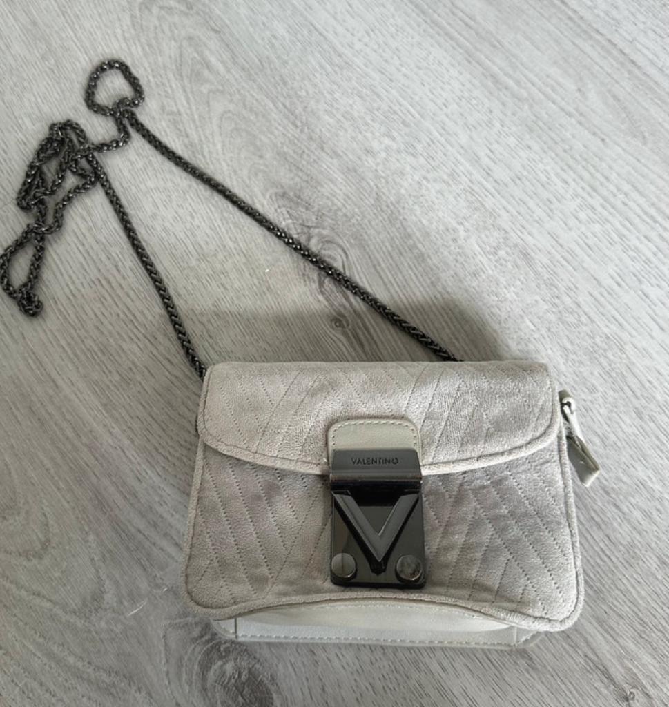 Valentino grijze crossbody tas net magneetsluiting, Ophalen of Verzenden, Zo goed als nieuw, Grijs, Handtas