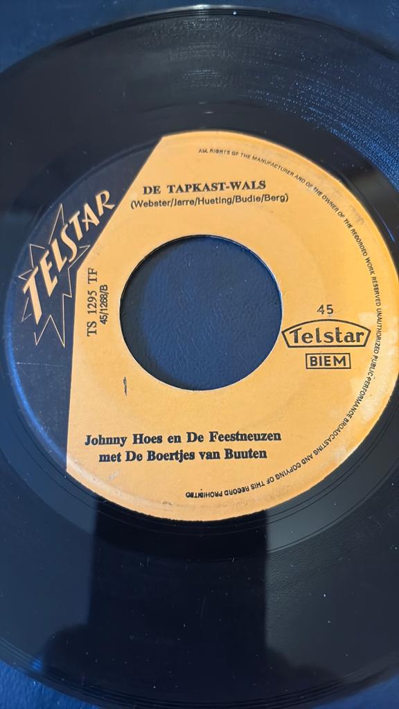 Johnny Hoes - De Tapkast-wals, Ophalen of Verzenden, Gebruikt, Nederlandstalig