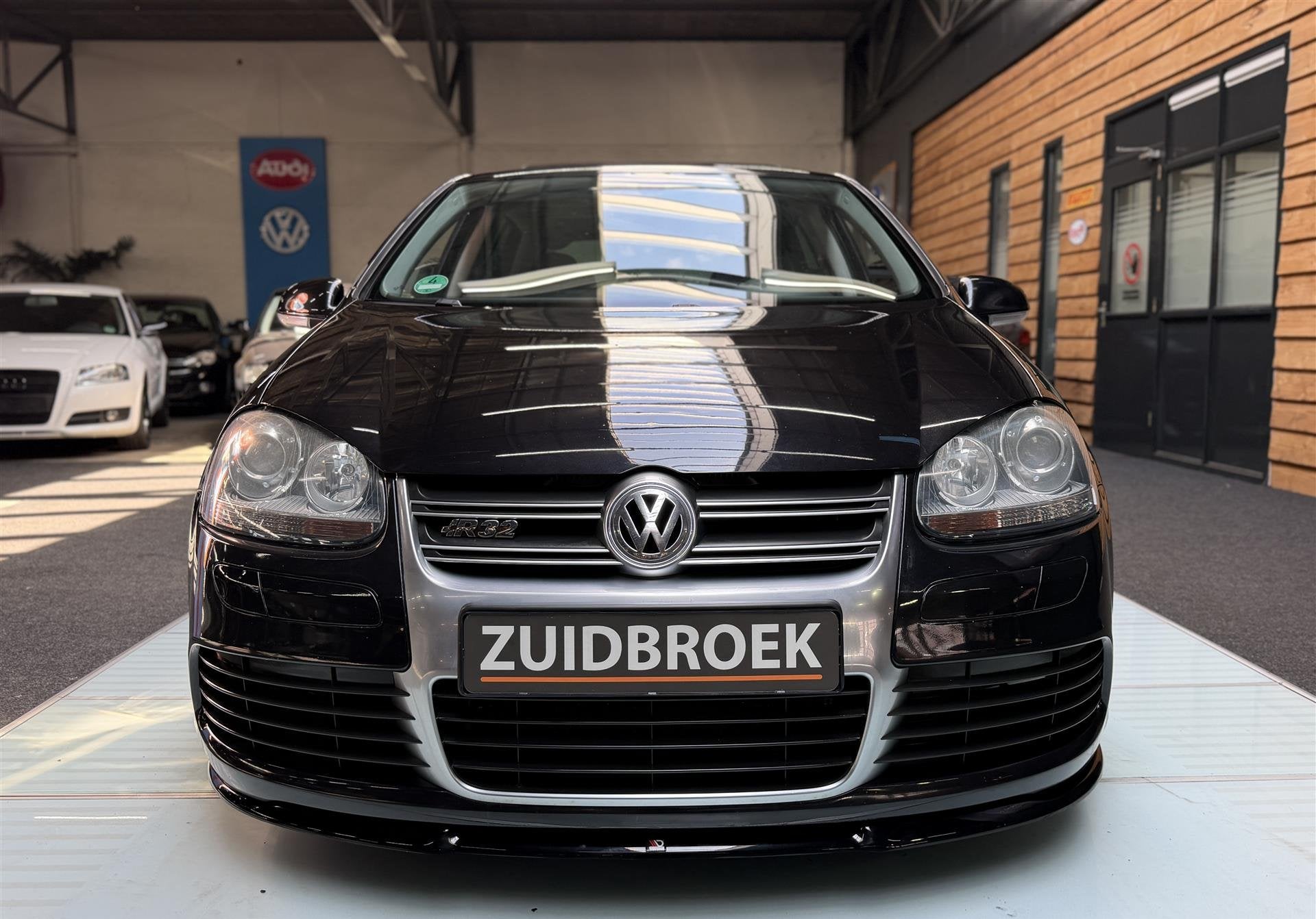 Volkswagen Golf 3.2 V6 R32 DSG | Vol optie | Dak | Schaalsto, Auto's, Automaat, Gebruikt, 4 cilinders, 1290 kg