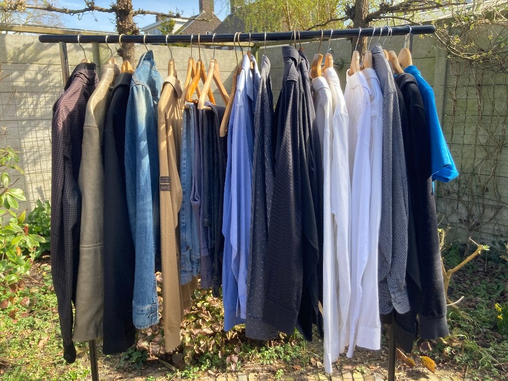 Partij schoenen blouse bloezen sneakers broeken jassen etc., Ophalen of Verzenden, Gedragen