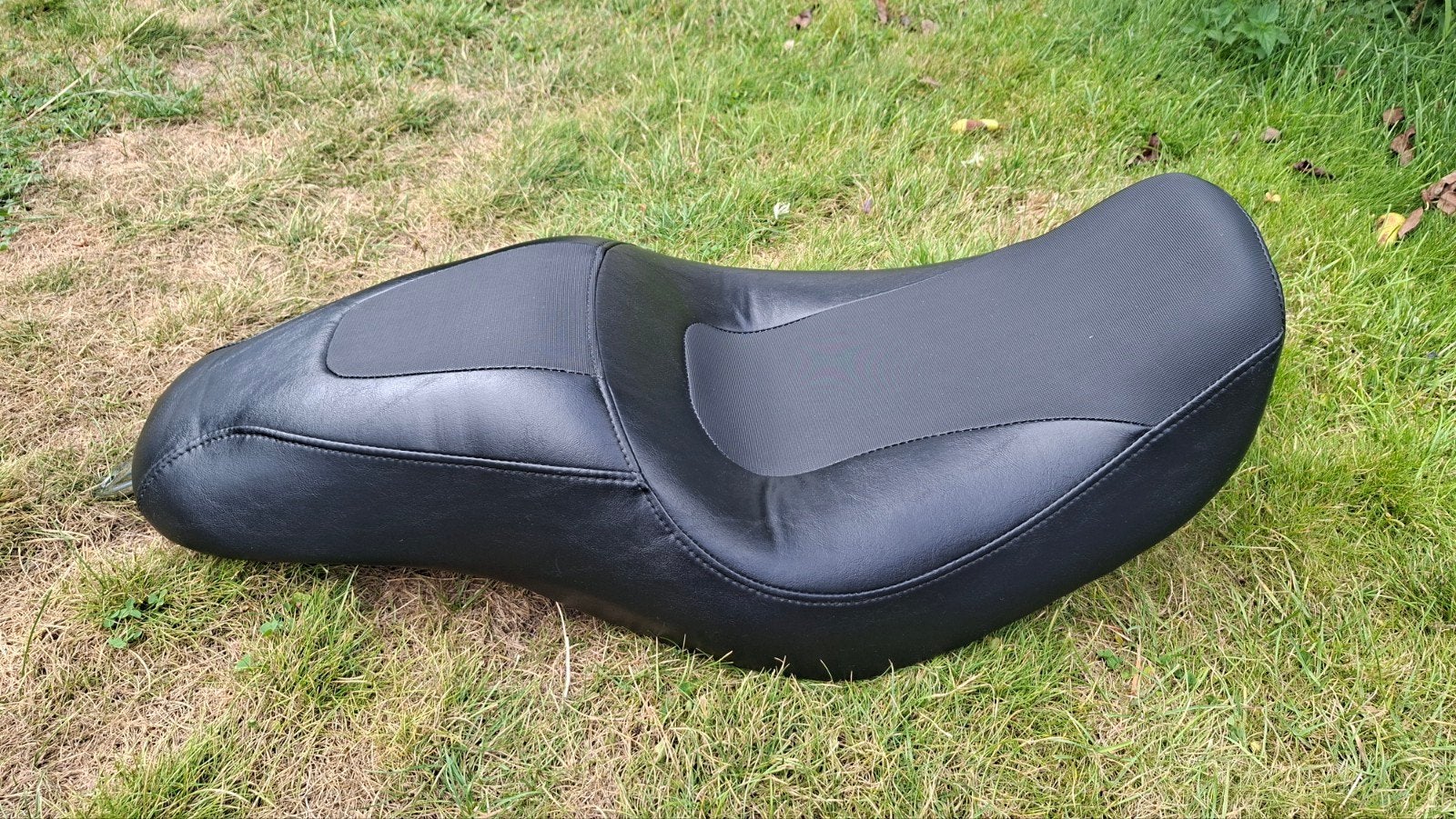 Zadel Harley Davidson Fatbob dyna fat bob buddyseat, Ophalen, Gebruikt