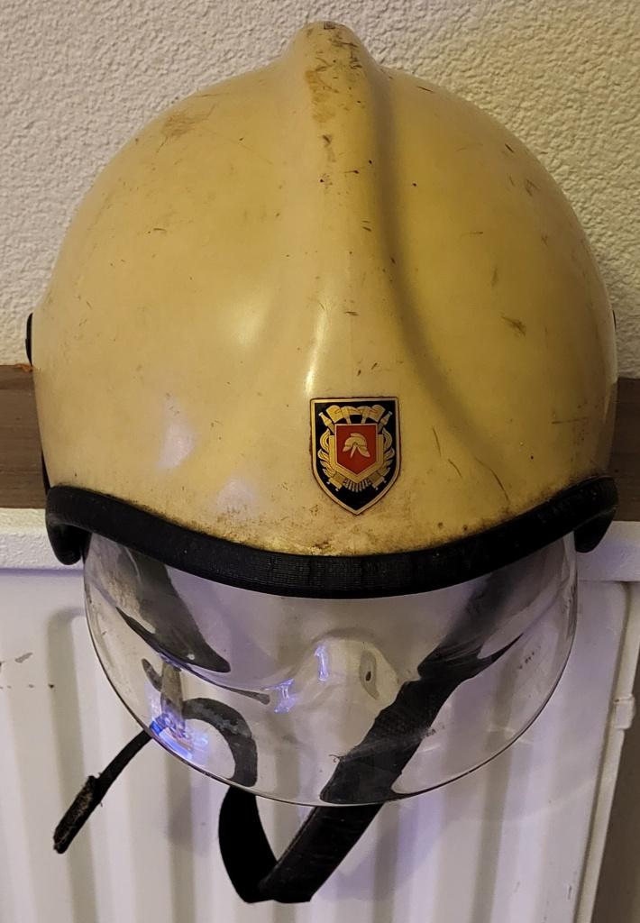 Vintage Brandweer helm, Ophalen, Met vizier, Gebruikt
