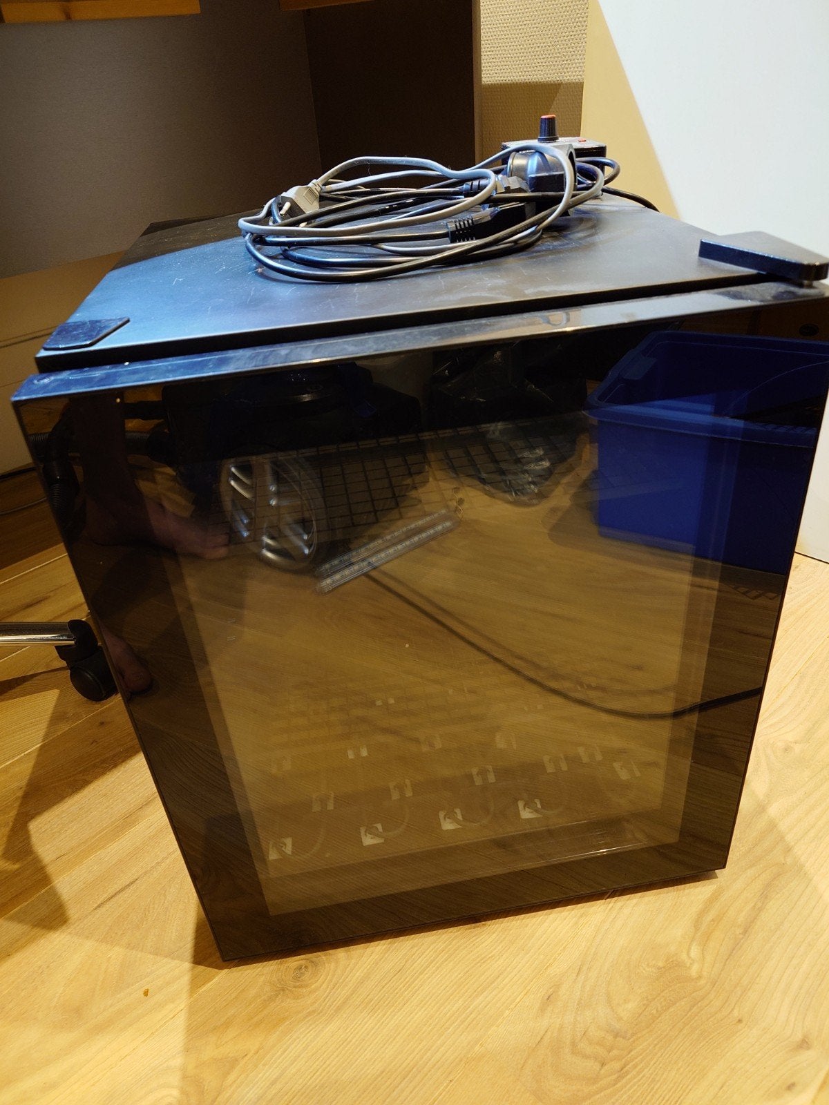 Uitermate constante incubator / broedstoof