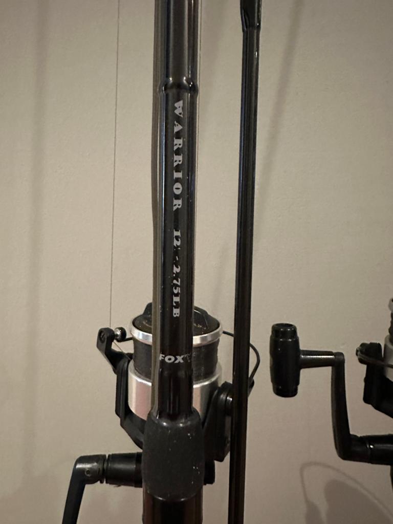 2 fox warrior hengels en 2 shimano 4500, Ophalen of Verzenden, Zo goed als nieuw, Werphengel