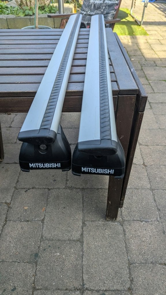Dakdragerset Wingbar Mitsubishi Outlander, Auto diversen, Ophalen of Verzenden, Zo goed als nieuw