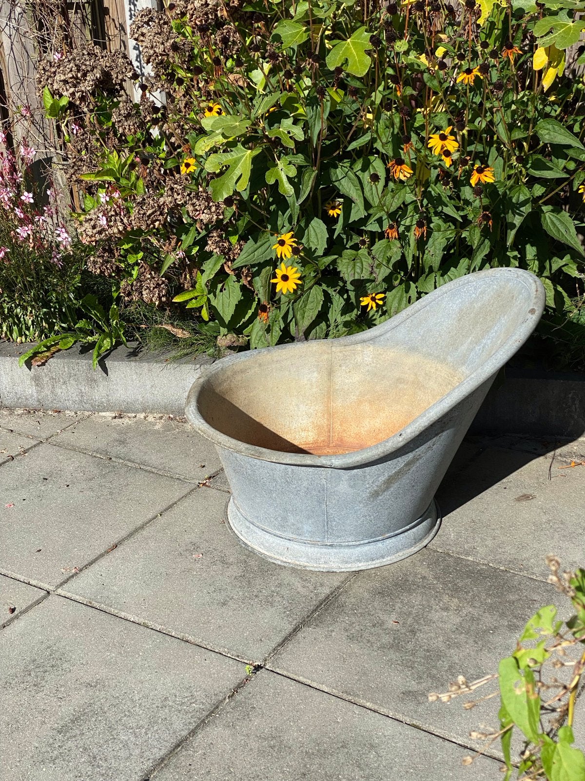 Vintage Zinken zitbad,leuk als vijver / Plantenbak, Ophalen