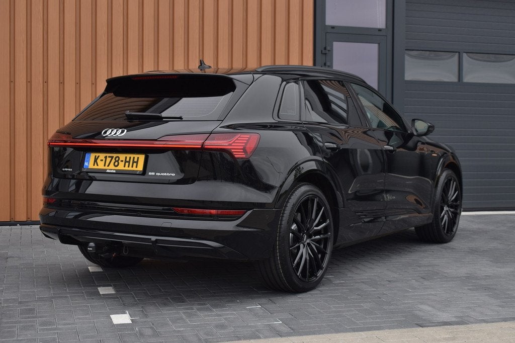 Audi e-tron 55 408pk 95kWh quattro S-line | SoH 90% | Pano |, Auto's, Audi, Automaat, 131 €/maand, 95 kWh, Leder en Stof