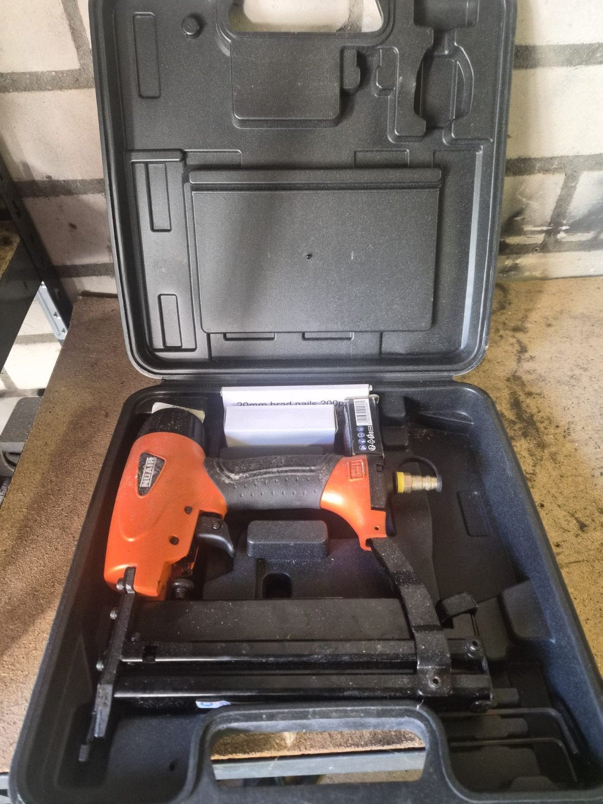 RevolutionAir Kit Comby Tacker/Nietmachine, Ophalen of Verzenden, Gebruikt, Tacker/nietmachine, Overige merken