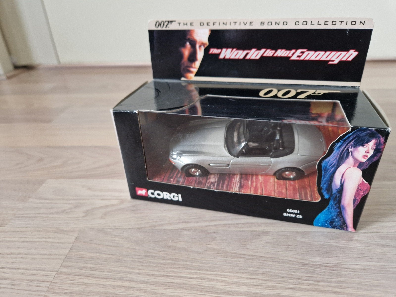 Auto James Bond CORGI  the world is not enough BMW Z8, Ophalen, Nieuw, Auto