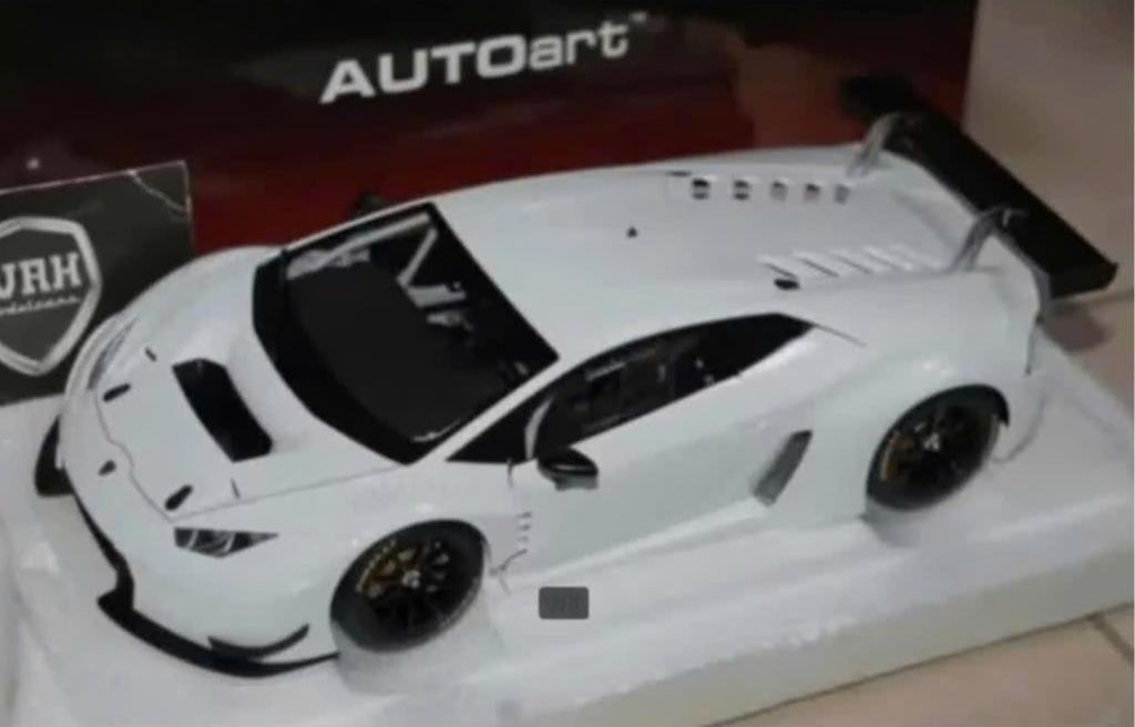 1:18 Lamborghini Huracan GT3 plain wit Autoart zie info WRH, Verzenden, Zo goed als nieuw, Auto, Autoart