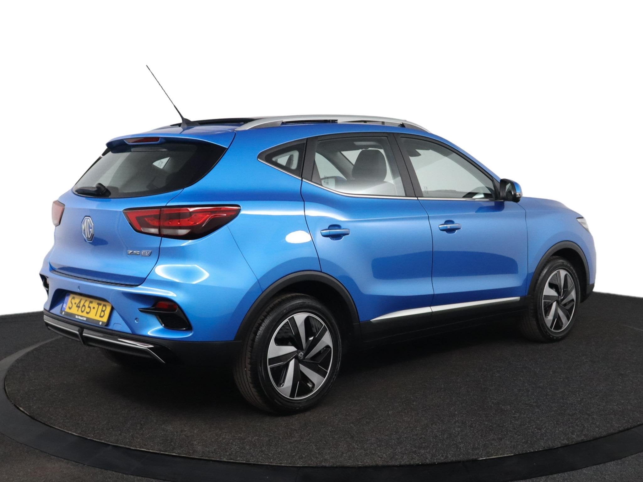 MG ZS EV Long Range Luxury 70 kWh | Navi | Leder | Panoramad, Auto's, 12 maanden, Gebruikt, Origineel Nederlands, SUV of Terreinwagen