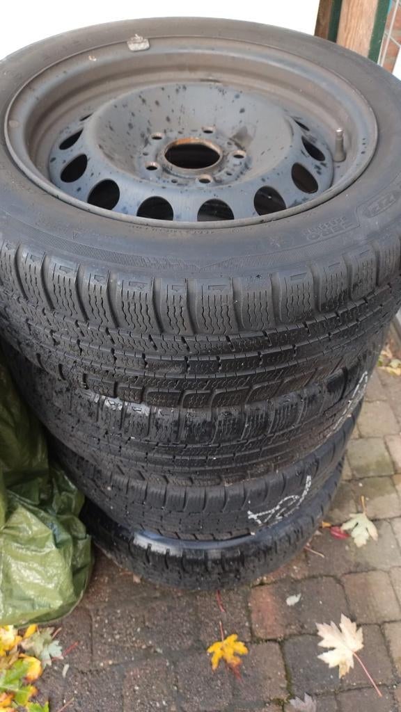 Michelin winterbanden + stalen velg. BMW e90/91. Steek 5x120, Auto-onderdelen, Ophalen, Gebruikt, 16 inch, Banden en Velgen