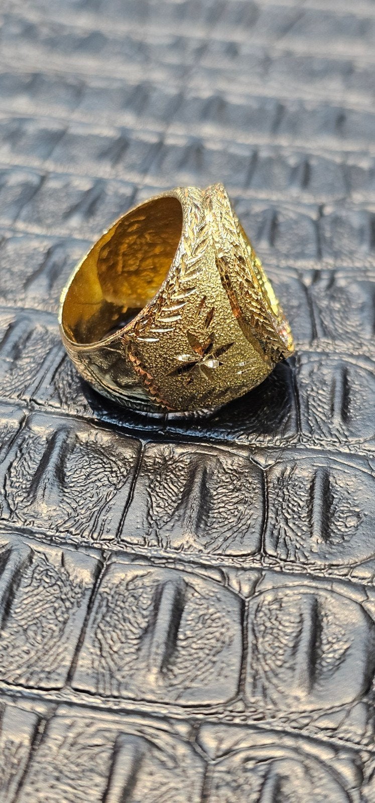 18k gouden ring met Scorpion, 18 tot 19, Heer, Nieuw, Ophalen of Verzenden