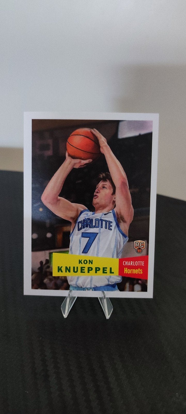 Kon Knueppel 2025-26 Topps Rookie Card – Charlotte Hornets –, Ophalen of Verzenden, Nieuw, Plaatje
