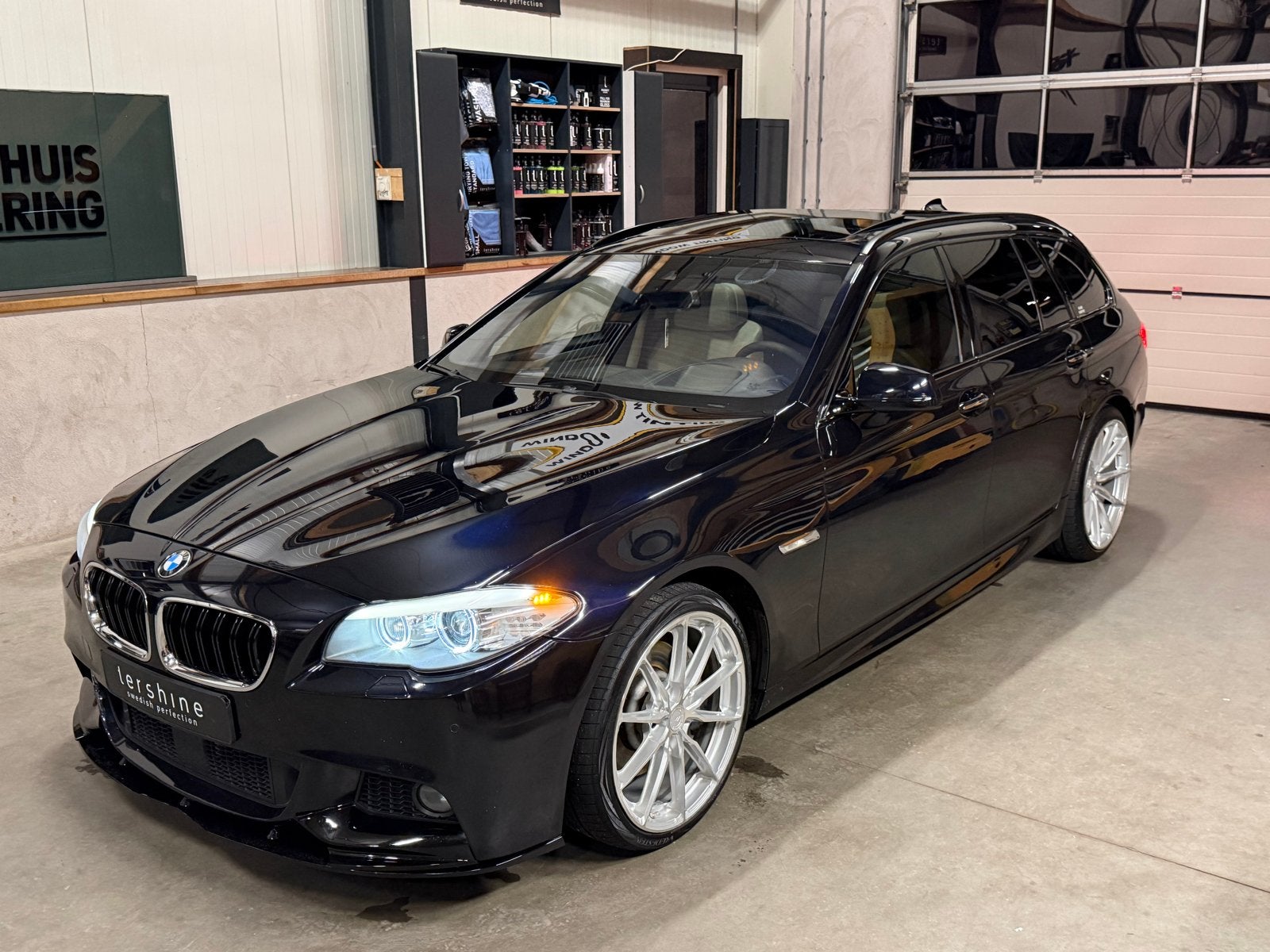 BMW 5-Serie 530D 190KW Touring Aut8 2013 AzuritZwart, Automaat, Achterwielaandrijving, Zwart, Stationwagon