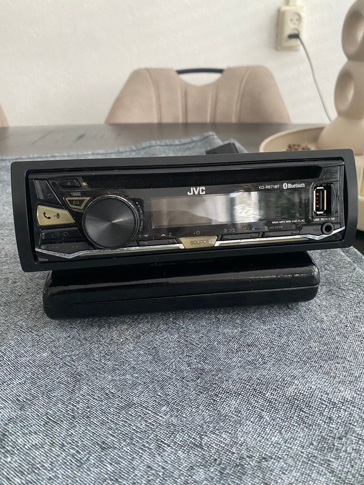 Auto radio Jvc KD R 871 BT Bluetooth 50 euro, Auto diversen, Ophalen of Verzenden, Zo goed als nieuw