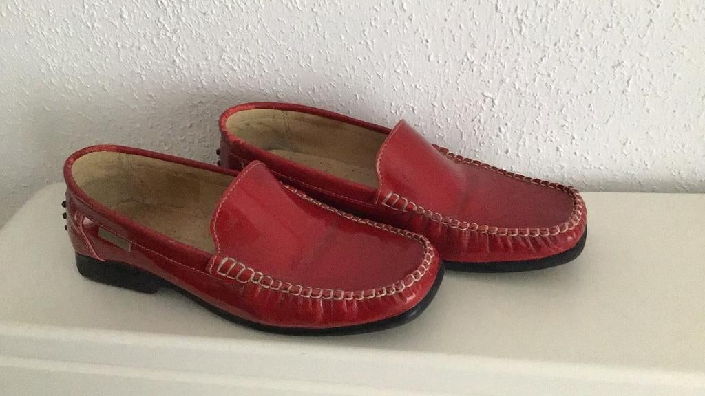 Rode schoen dames Country Life maat 39, Kleding | Dames, Schoenen, Ophalen of Verzenden, Zo goed als nieuw, Rood, Sneakers of Gympen