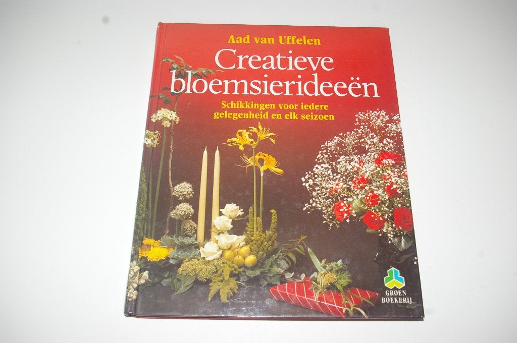 Boek: Creatieve bloemsierideeën 136 blz     Z.g.a.n., Boeken, Ophalen of Verzenden, Zo goed als nieuw, Tuinieren en Tuinplanten