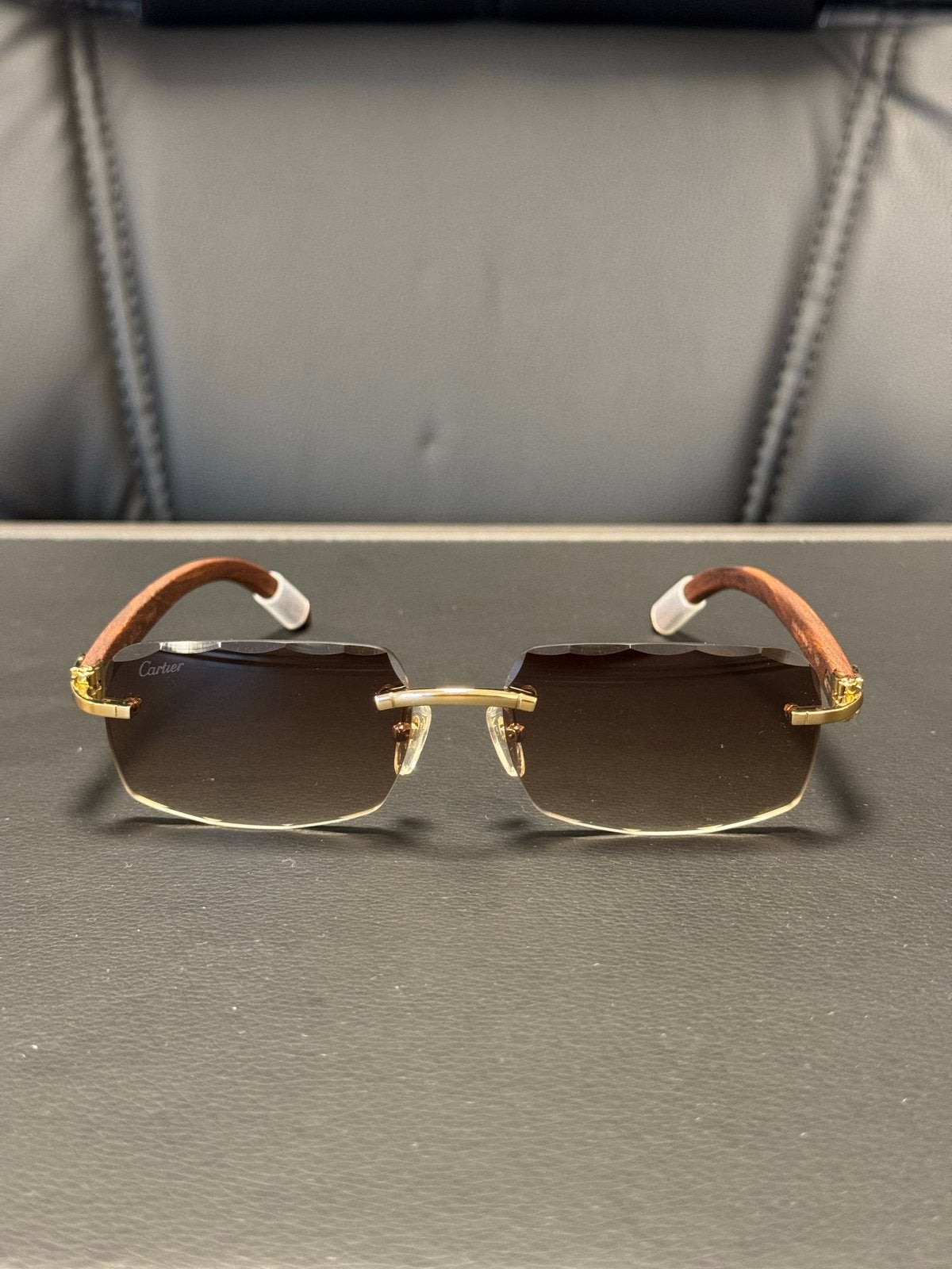 Cartier Zonnebril met Houten Details, Overige merken, Zonnebril, Bruin, Ophalen of Verzenden