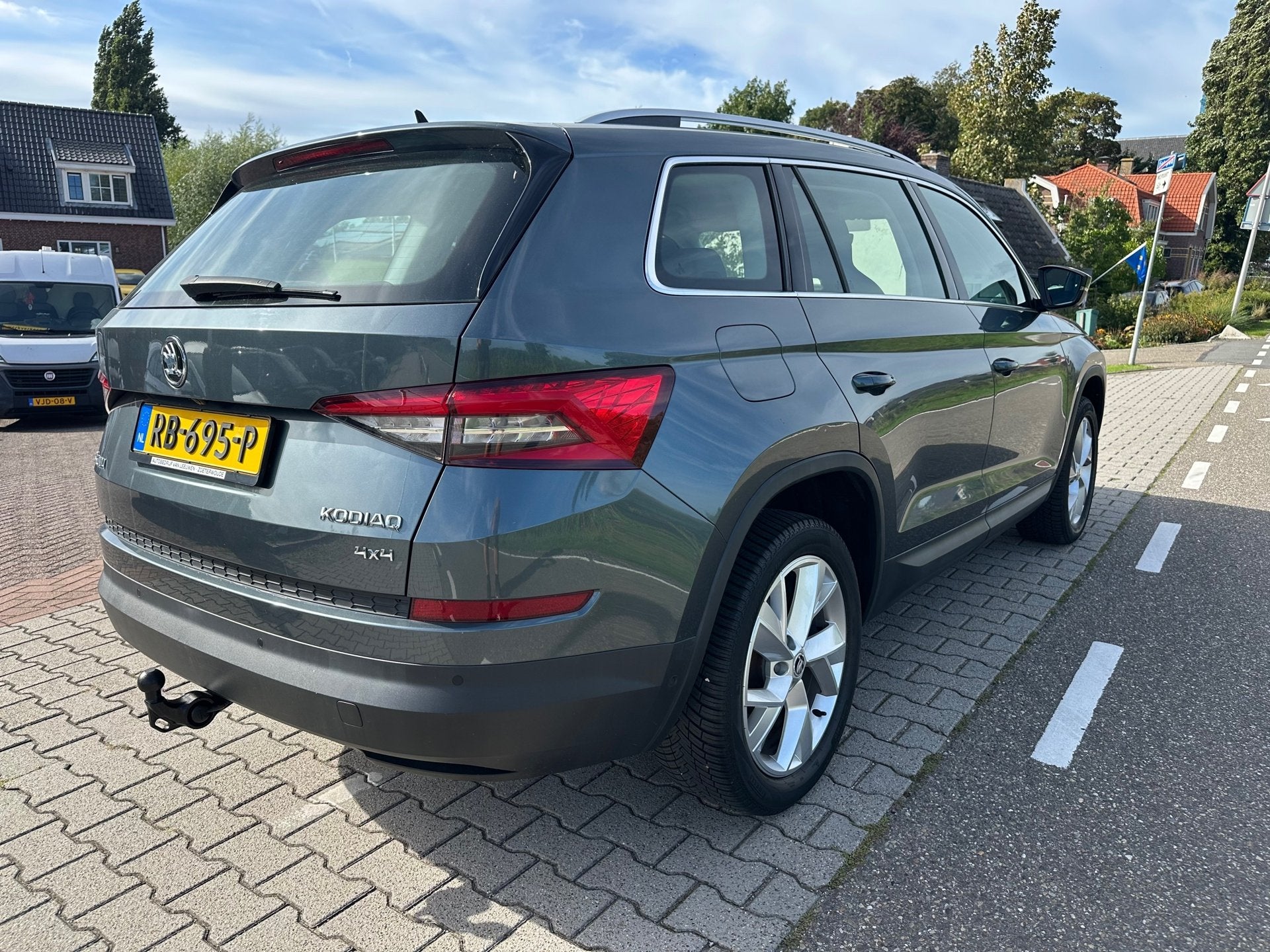 Skoda Kodiaq 2.0 TSI 4x4 Style Business 7P, Trekhaak, Top Vi, Auto's, Automaat, Gebruikt, 4 cilinders, 7 stoelen