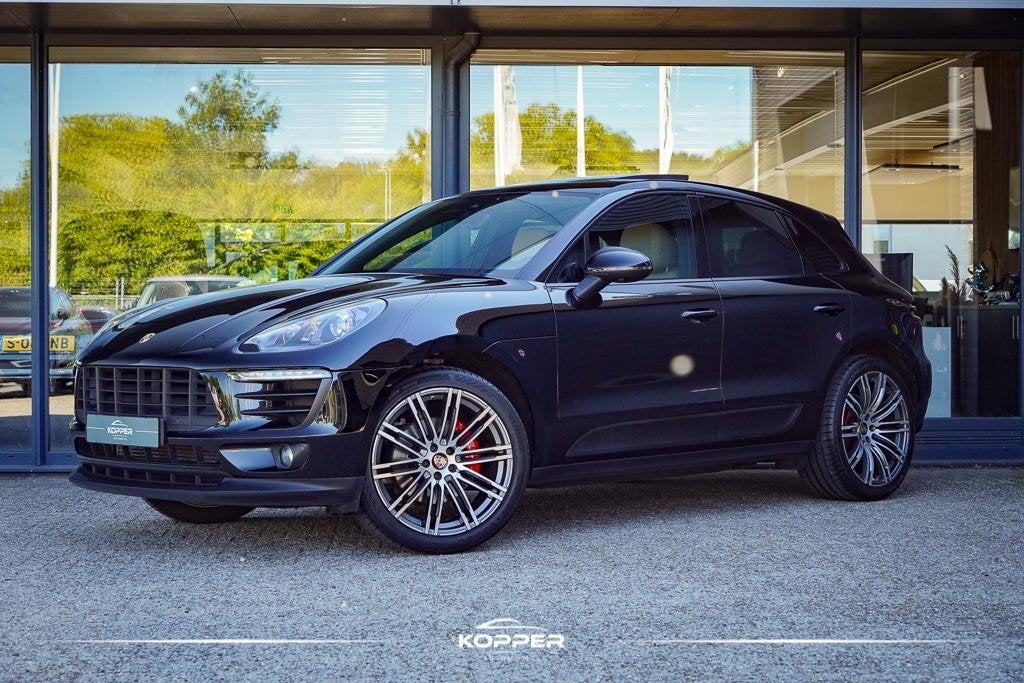 Porsche Macan 2.0 / Pano / Trekhaak / Luchtvering / Bose / N, Automaat, Gebruikt, Euro 6, 4 cilinders