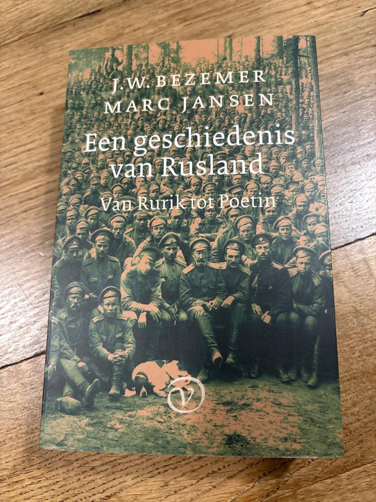 Een geschiedenis van Rusland: Van Rurik tot Poetin, Ophalen of Verzenden, 20e eeuw of later, Zo goed als nieuw, Europa