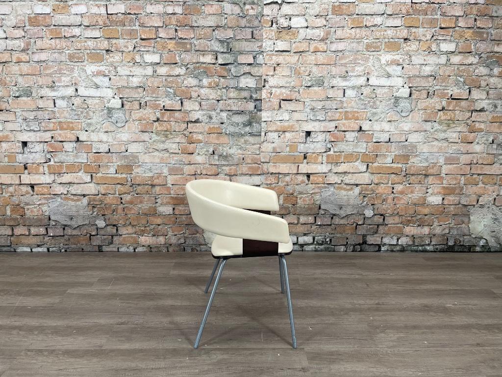 Allermuir Mollie bij TheReSales, Huis en Inrichting, Stoelen, Wit, Ophalen of Verzenden, Zo goed als nieuw, Vijf, Zes of meer stoelen