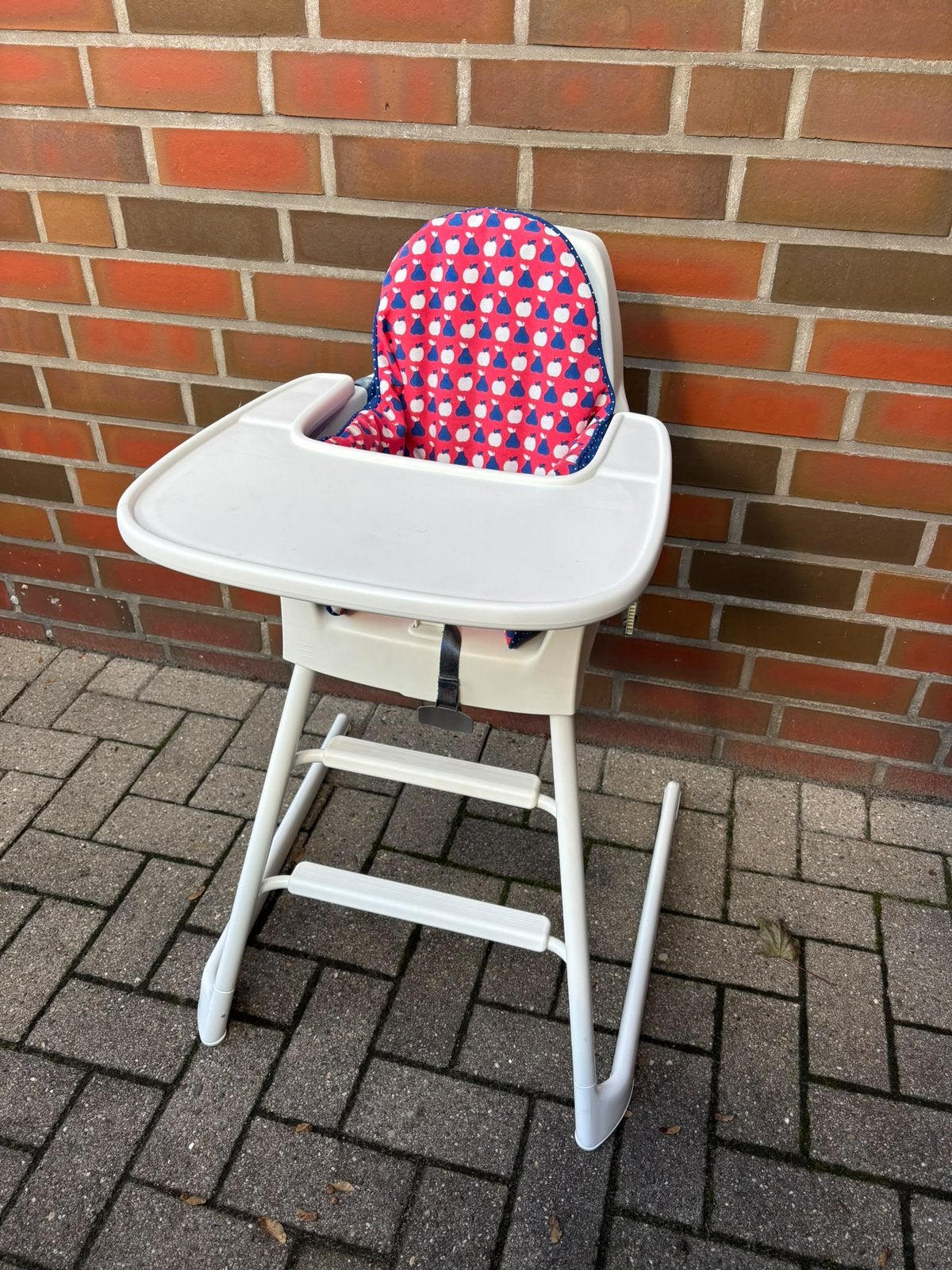 IKEA LANGUR kinderstoel compleet + extra nieuw onderstel, Ophalen, Zo goed als nieuw, Meegroeistoel, Aanschuifbaar