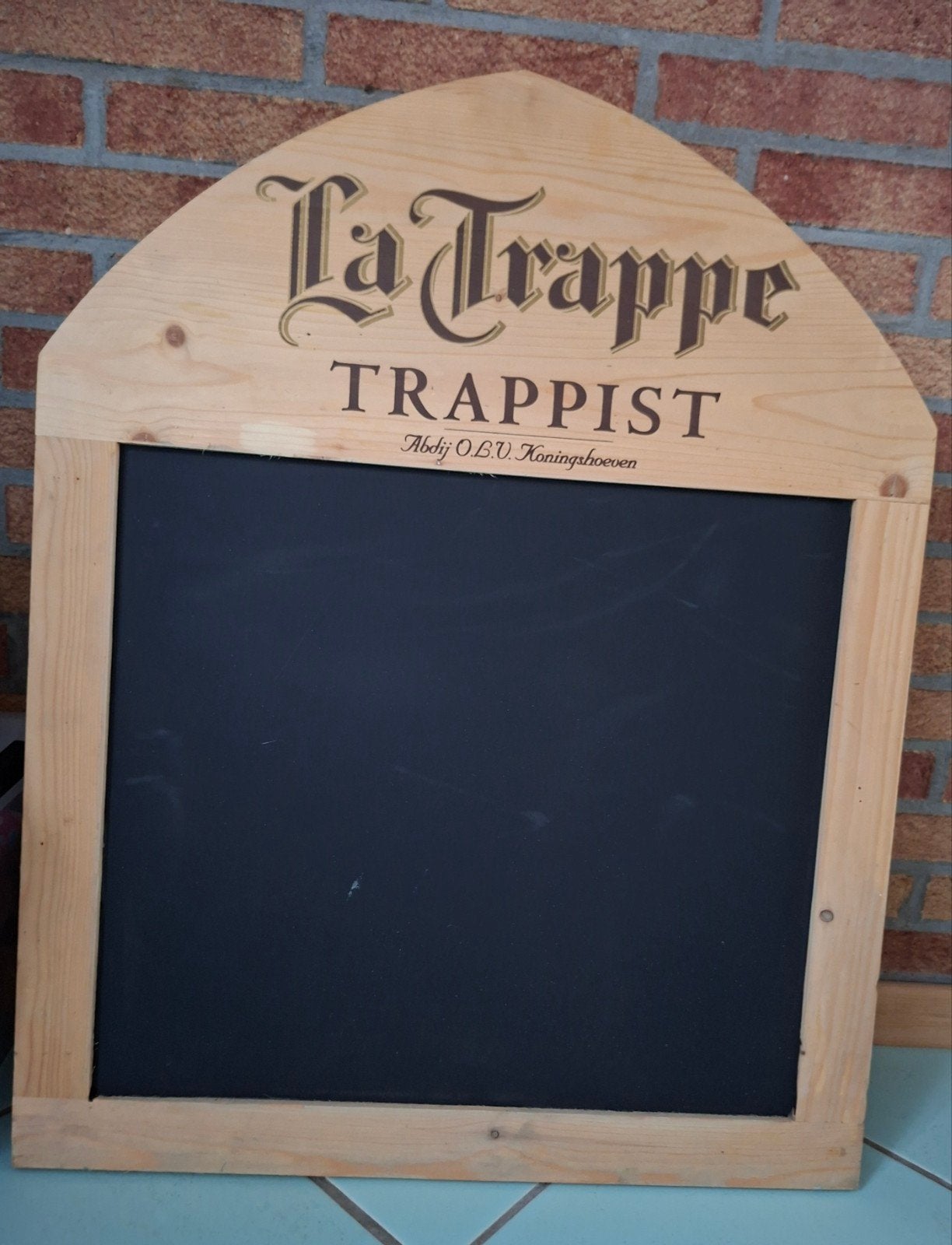Mooi, groot, La Trappe Krijtbord - 73x59 cm, Ophalen, Gebruikt, Reclamebord, Plaat of Schild, La Trappe