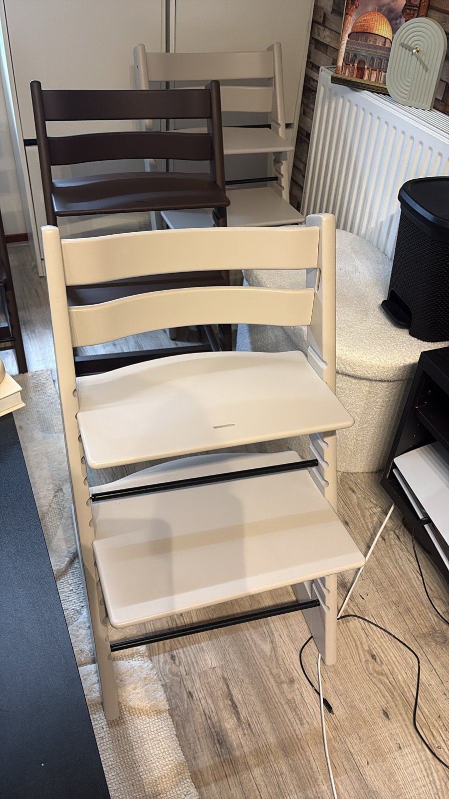 Stokke Tripp Trapp kinderstoel nieuw model beige/taupe, Kinderen en Baby's, Kinderstoelen, Ophalen, Zo goed als nieuw, Meegroeistoel
