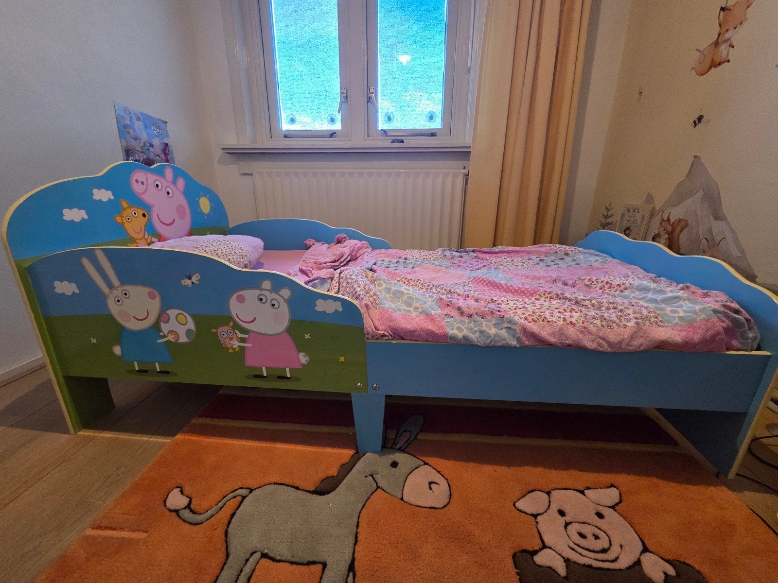 Peppa Pig Kleuterbed / kinderbed - Lengte 144cm, Breedte 74c, Kinderen en Baby's, Ophalen, Gebruikt, 140 tot 160 cm, 70 tot 85 cm