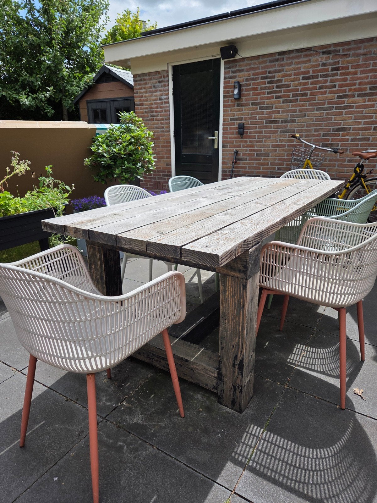 Massief houten tuintafel, Ophalen, Gebruikt, Hout