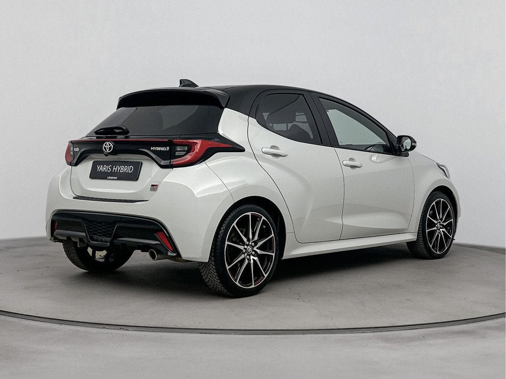 Toyota Yaris 1.5 Hybrid GR Sport | JBL-Audio | Navigatie |, Auto's, Toyota, 12 maanden, 450 kg, Gebruikt, 23 km/l