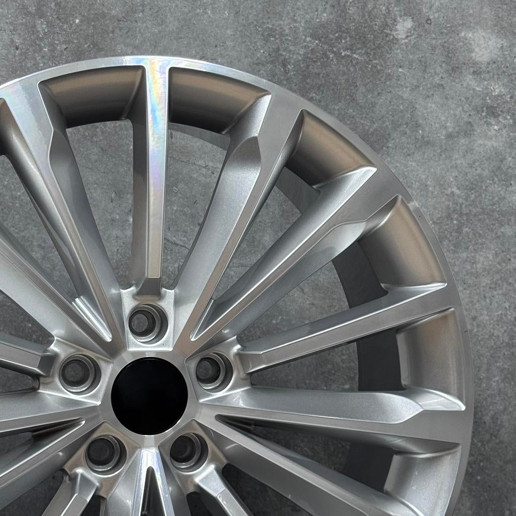 NIEUW 19'' SK04 VELGEN 5x112 Past Op SKODA VRS VAG GROEP, Auto-onderdelen, 19 inch, Overige, Velg(en), Overige
