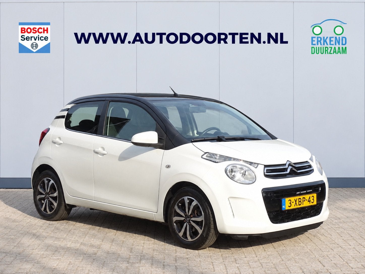 Citroen C1 1.0 e-VTi Shine|Camera|Navigatie|Bluetooth, Auto's, Voorwielaandrijving, Euro 5, Stof, Gebruikt
